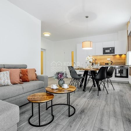 Ferienwohnung Korzo Lipno C Lipno nad Vltavou Exterior foto